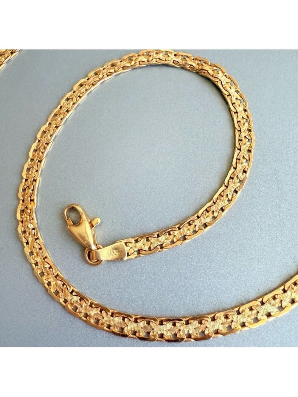 14K Solid Gold Diamond Cut Bismark Flat 2 Sided Chain Necklace 23.5 inch… - Picture 4 of 7